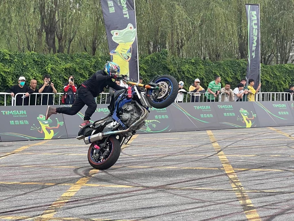 关键比赛即将展开,扣人心弦的简单介绍 关键比赛即将展开,扣人心弦的简单介绍