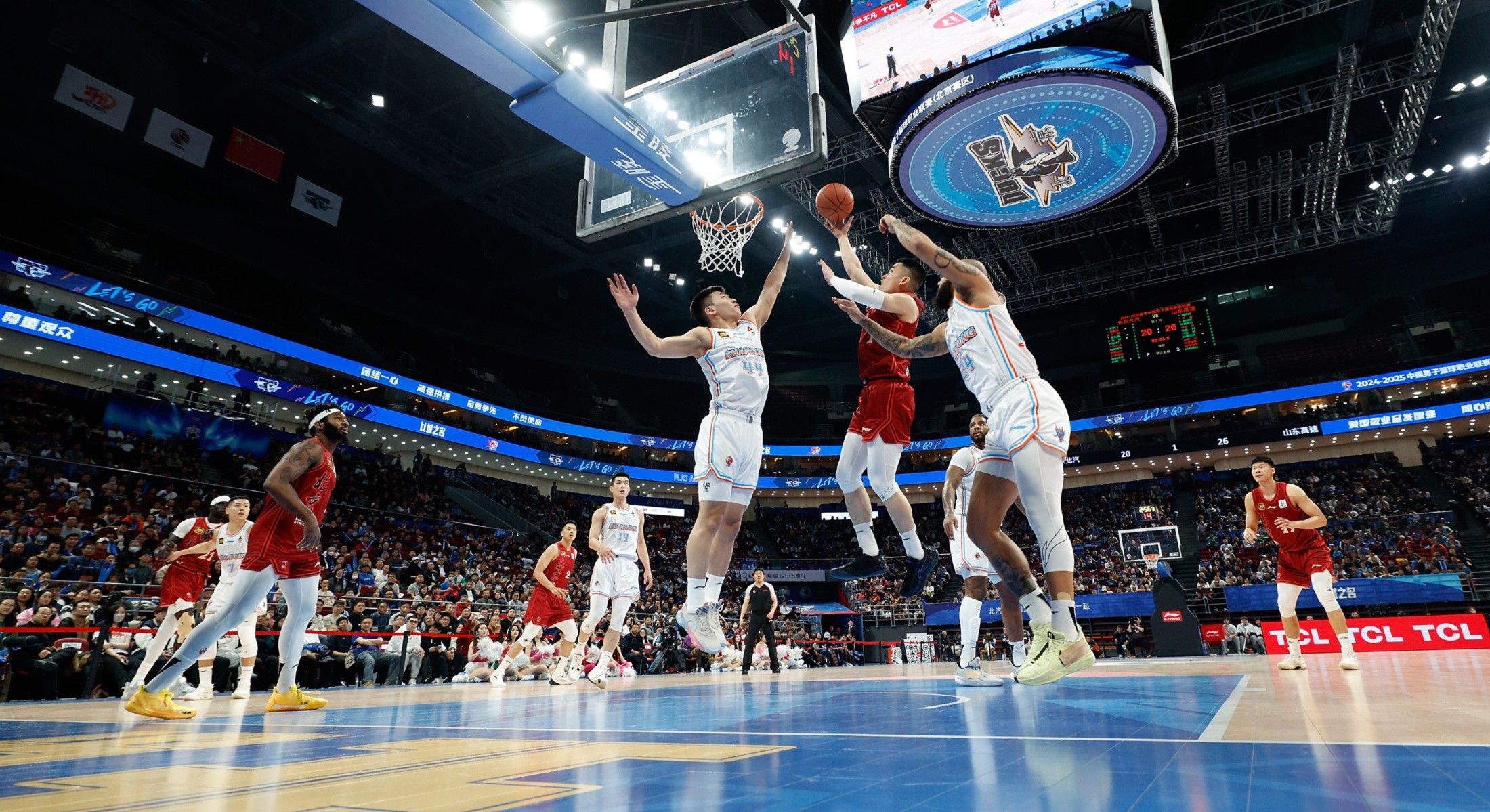 勇士碾压塞尔维亚男篮，塔图姆制霸全场的简单介绍