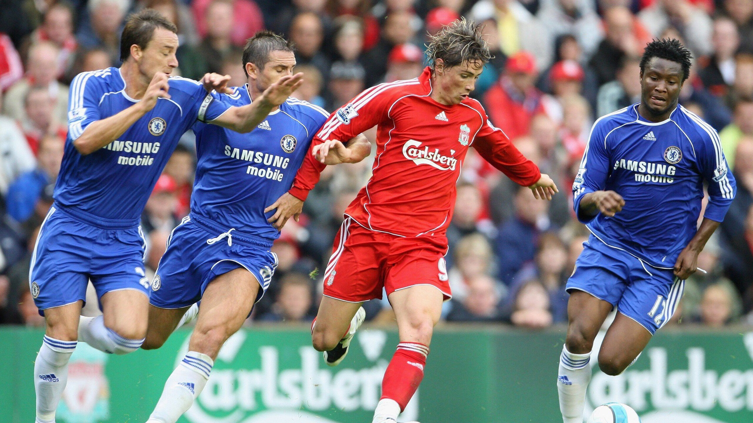 英超争冠焦点战，丹麦关键战突围那不勒斯，双线战场的战术博弈